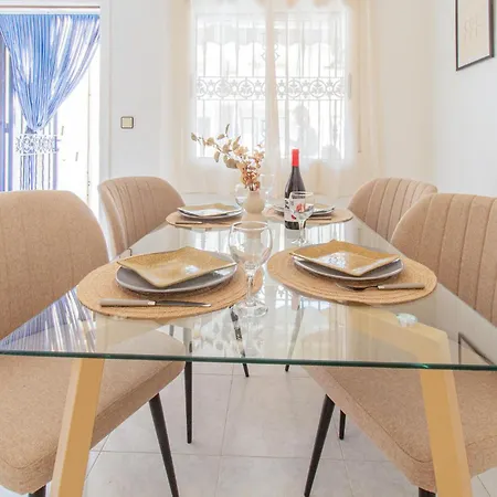 2 Bedroom Gorgeous In